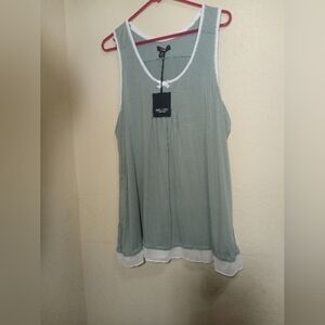 Green Relaxed Fit Tank Top with Crew Neck